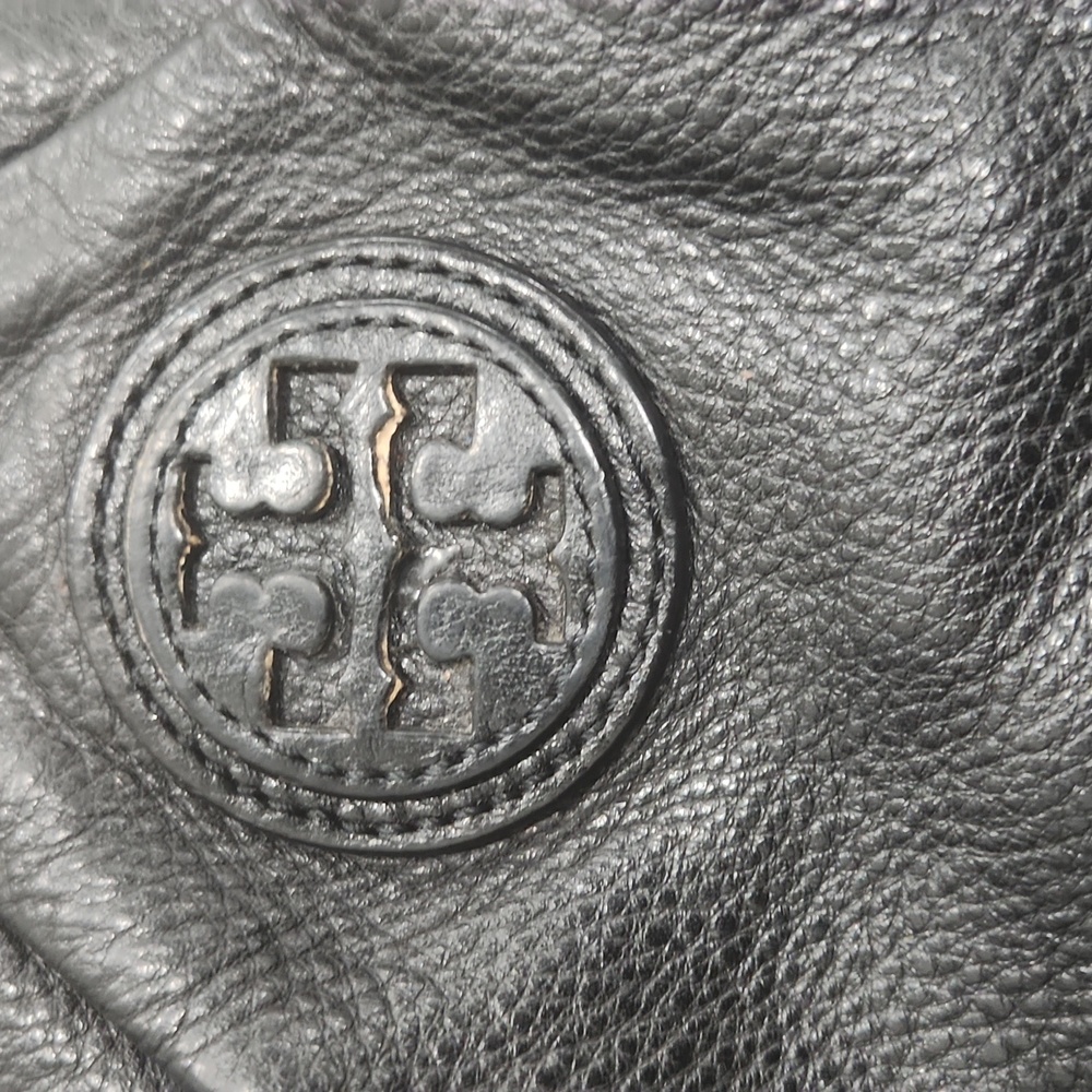 Tory Burch Black Crossbody Bag with Gold Accents - Picture 4 of 9